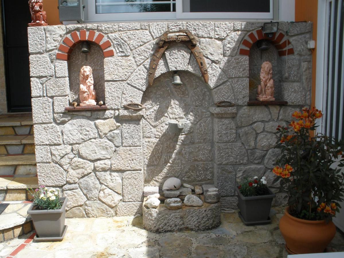 Rock Garden Villa Marantochori Exterior photo